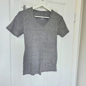 Grey 100% cotton tshirt